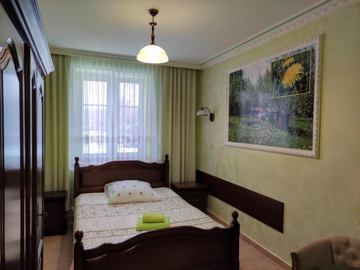 Bed and Breakfast Dwor Bartnika à Narewka Extérieur photo