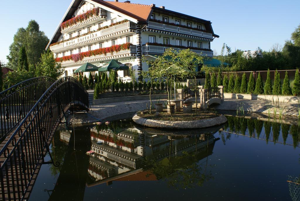 Bed and Breakfast Dwor Bartnika à Narewka Extérieur photo