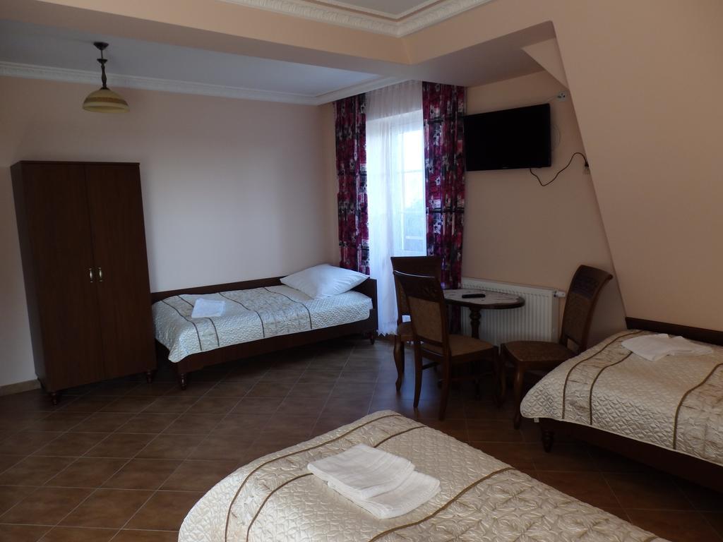 Bed and Breakfast Dwor Bartnika à Narewka Chambre photo